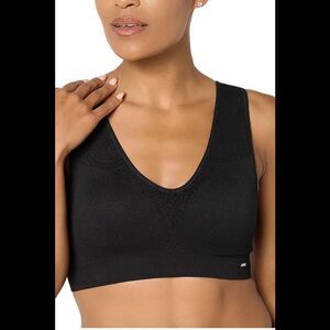 Breezies Women's Seamless Jacquard Back Smoothing Bra Black -